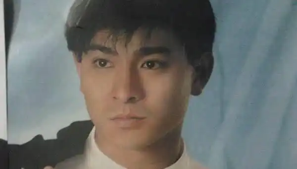 刘德华,刘德华年轻时候真的长得太帅了,十足的帅哥!