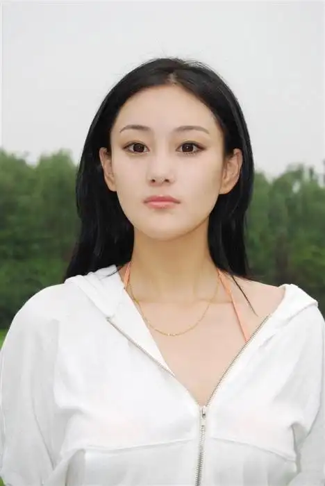 张馨予xinyuzhang的图片