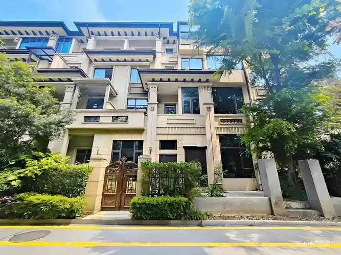 房产网>长沙二手房>望城二手房>玫瑰园二手房>龙湖湘风原著(a3别墅)>