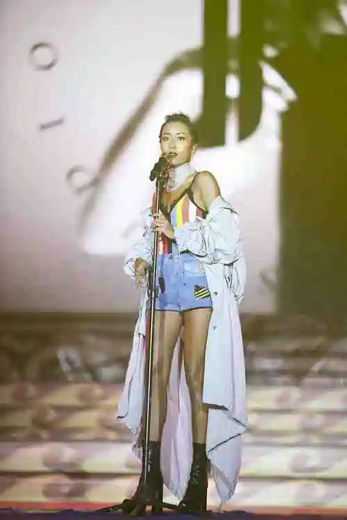 p>吉克隽逸(summer),汉名王隽逸,1988年5月13日出生于 a target="