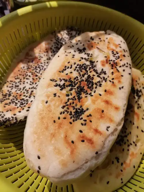 自己在家做的烧饼比店里卖的还好吃