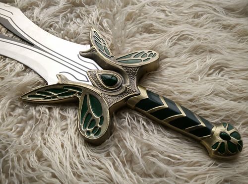 hcmy刀塔dota2周边虚空蝴蝶剑1比1全金属武器模型礼物 包邮 未开刃