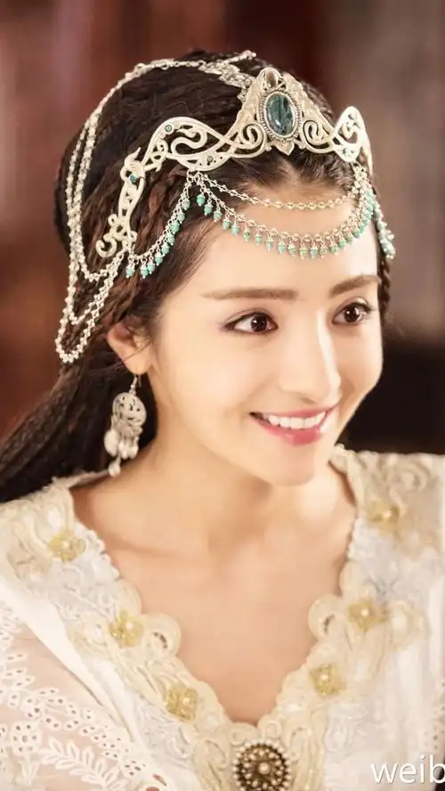 孤芳不自赏·阳凤·麦迪娜