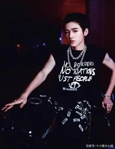 【时代少年团-宋亚轩】没有人能拒绝港风背头的芽芽