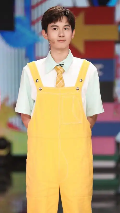 胡先煦快乐大本营##胡先煦模仿刘星家有儿女名场面