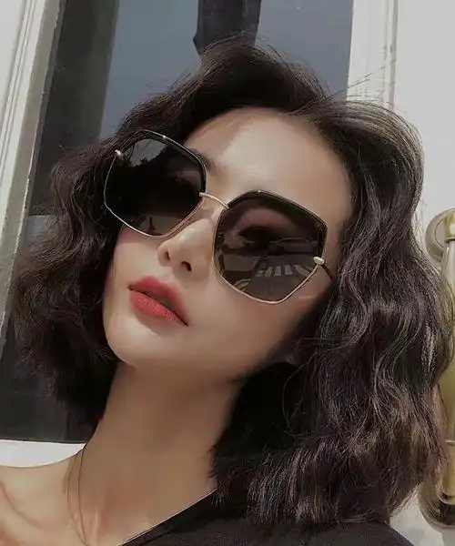 港式复古慵懒风卷发