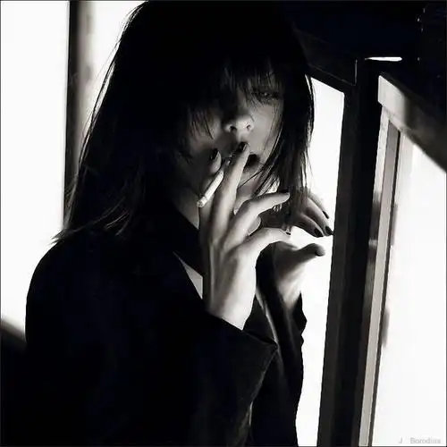 俄罗斯摄影师j.borodina唯美黑白摄影作品.