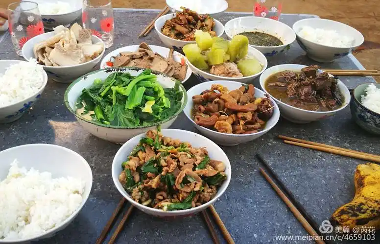 丰盛的晚餐,杀猪饭