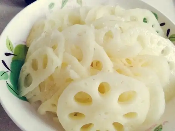 k恶意做的凉拌藕片