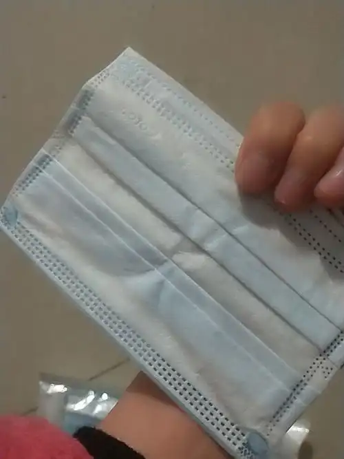 可孚医用外科口罩一次性医疗潮牛气冲天2021牛年红独立包装口鼻罩