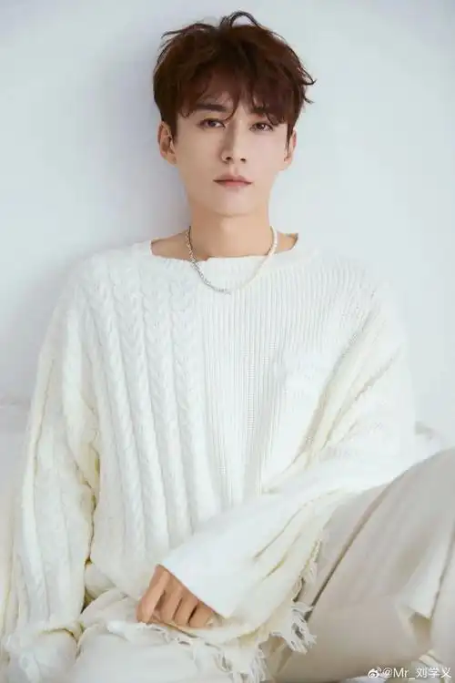 蔡徐坤告别内娱范丞丞演技进步王楚然骨科红利刘学义杀青后续赵今麦