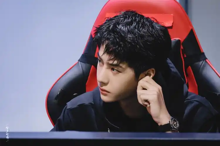 王一博 - 堆糖,美图壁纸兴趣社区