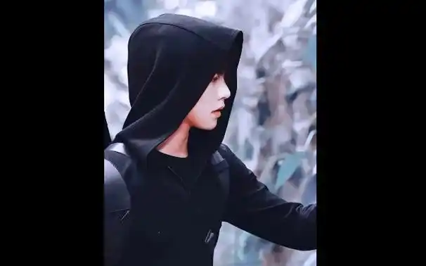 "人间看不到的绝色"张起灵#肖宇梁张起灵