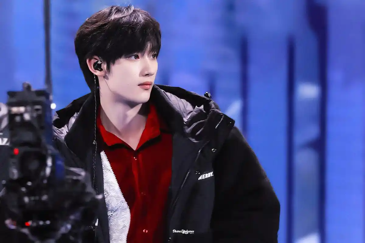 丁程鑫图片:弟弟太可爱了吧