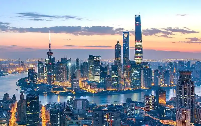 中国最魔幻cbd上海陆家嘴规划的成功与失败建筑300秒第二季23