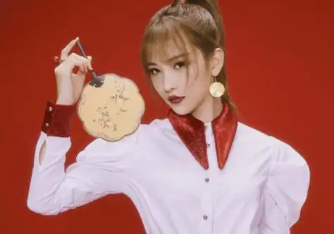 在音乐中坚定初心的蒋申,唯美演绎国风歌曲《寄明月》,太好听了_影响