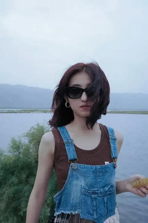 张子枫九月行程图暂无公开行程子枫妹妹九月一切顺利