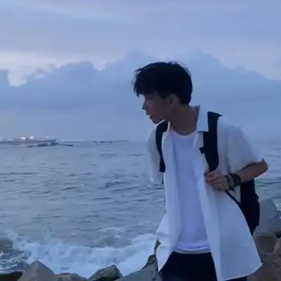 头像简单干净的真人男生头像高清帅气的微信头像男