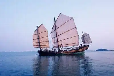 中国最后一艘古帆船落户珠海 央视国际 2004年10月26日 13:02      "