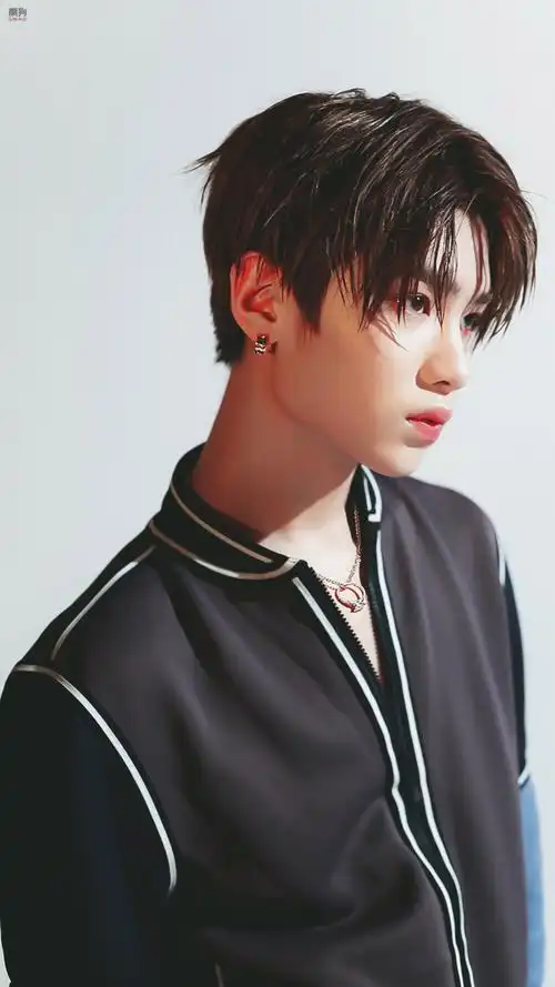 明星justin黄明昊偶像练习生赞评论更多所有评论你也来说些什么吧