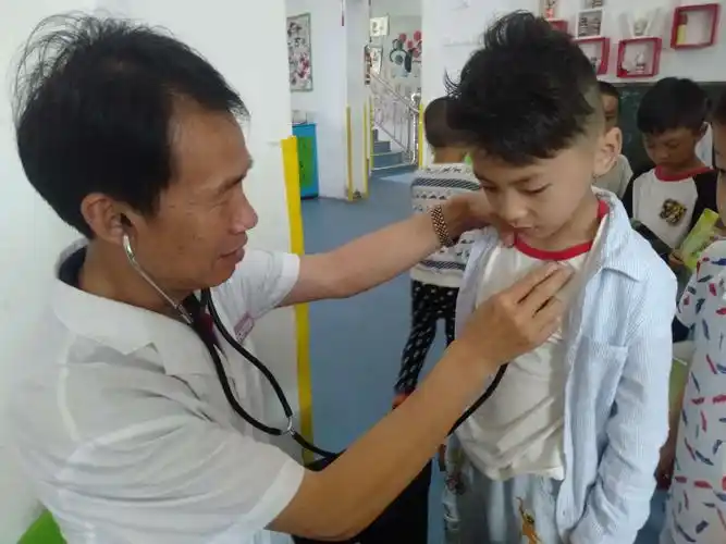 我们很勇敢——小精灵幼儿园大班