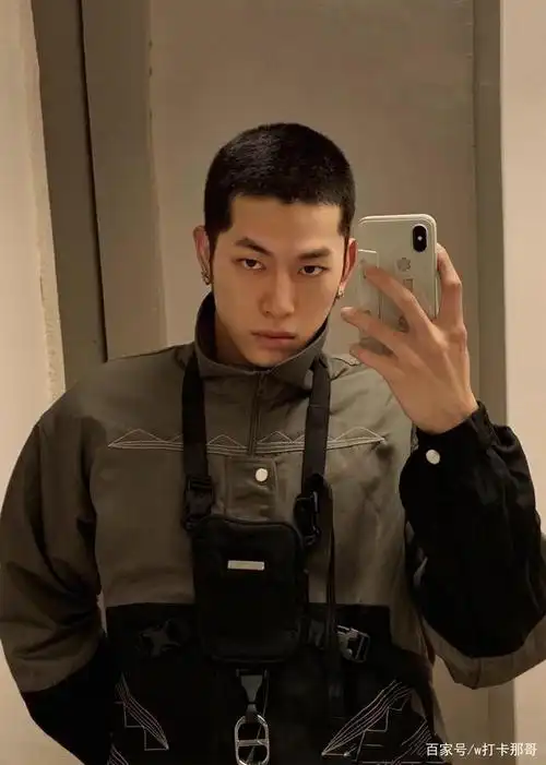 寸头有多大魅力?人在岛国,素人小哥一开博就受上万人关注