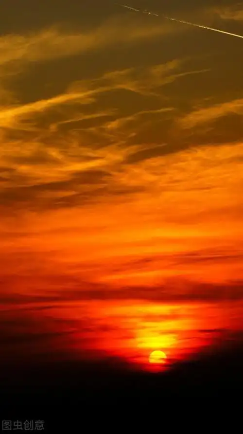 30张唯美惊艳的天空图片,高清壁纸,绚丽多彩的云朵,美到极致