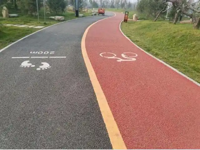 城市彩色沥青道路施工 彩色人行道沥青摊铺