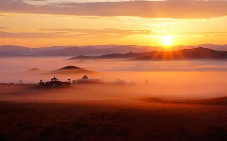 《广场协议》,日本经济的崛起与失去的二十年