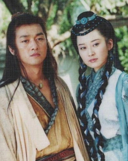 许晴回应与李亚鹏恋情,2个字暴露真性情,网友:老牛吃嫩草