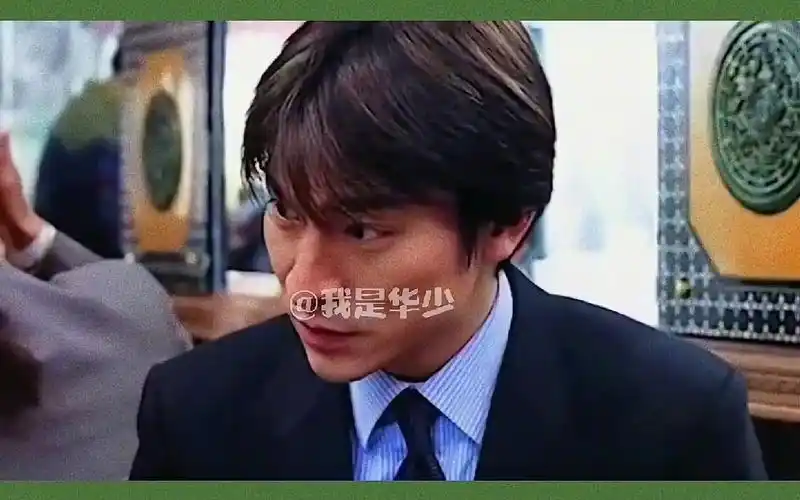 华哥戴上头盔那一刻,就是天若有情华弟的开始,太帅了帅出天花板!