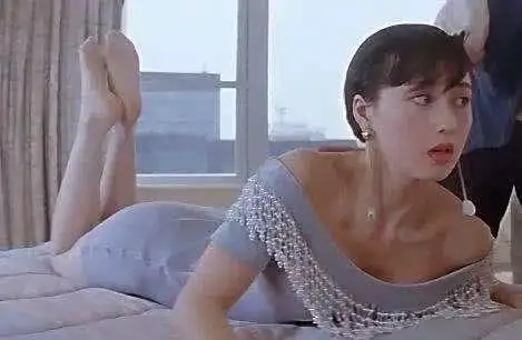 利智犯下女星的错何鸿燊退货便宜李连杰难怪向华胜不敢要张敏