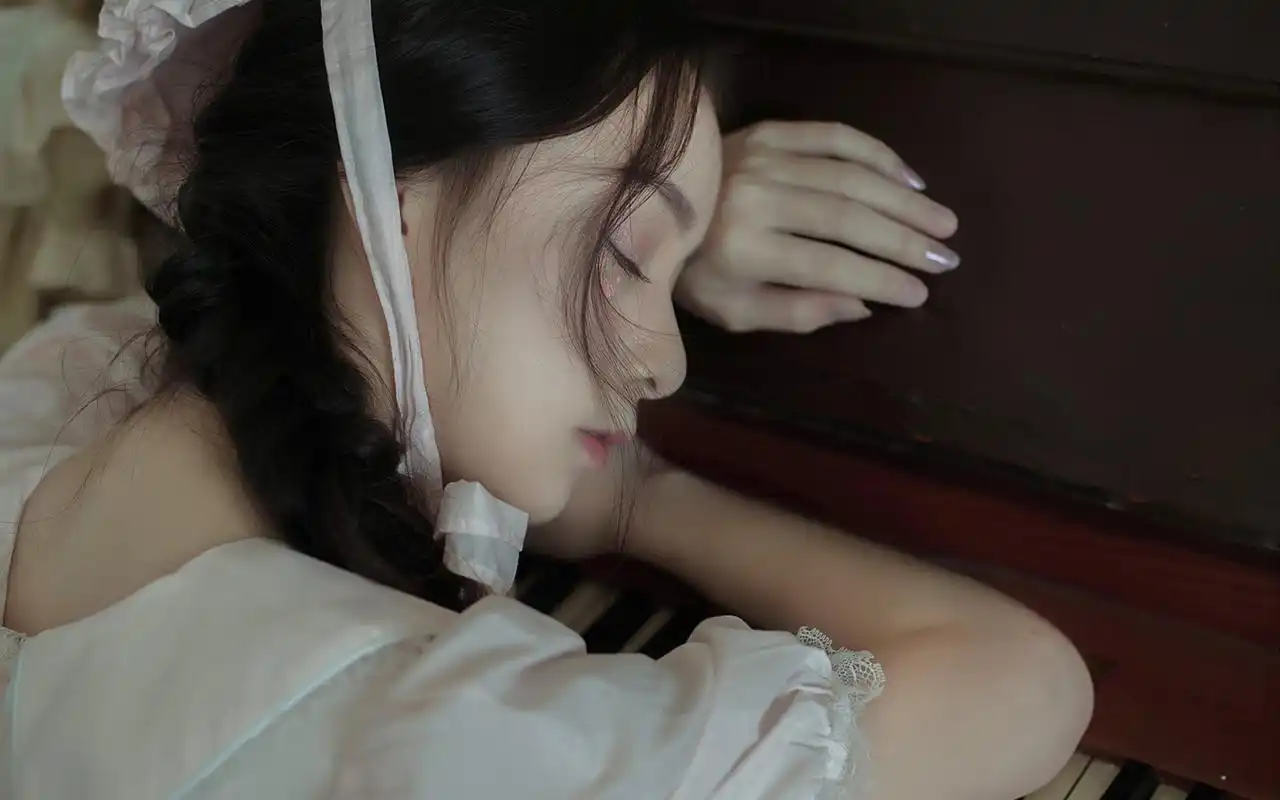 网红美女图片高清电脑桌面壁纸,美女壁纸,美女,唯美,性感,清纯,艺术照