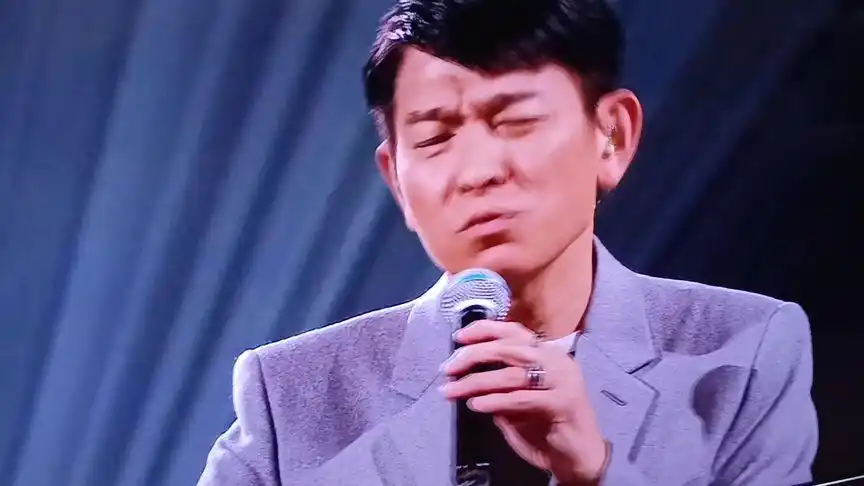 刘德华抖音演唱会 #永远的偶像刘德华 ,各位全体洋家军家人们