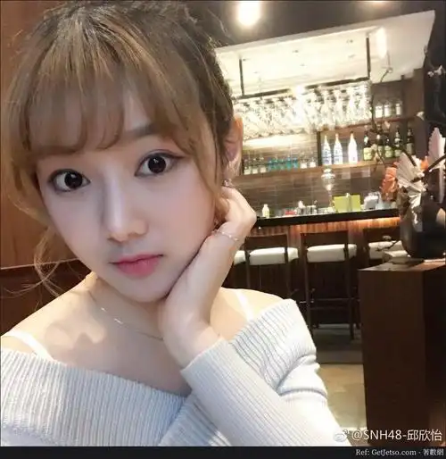snh48邱欣怡性感写真照片