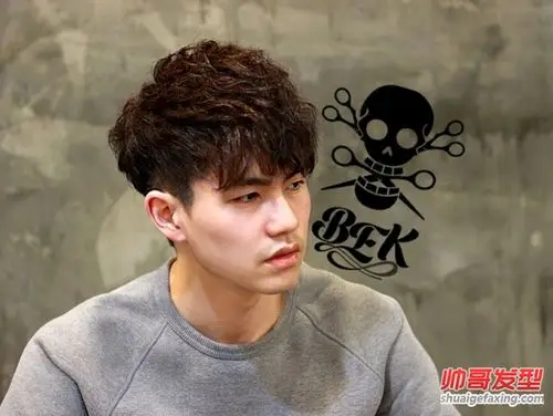 男生烟花烫发型设计烟花烫纹理烫发型图片