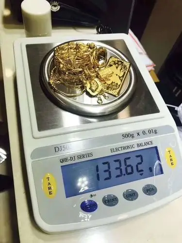 高价回购二手黄金 车子 抵押 年底资金周转