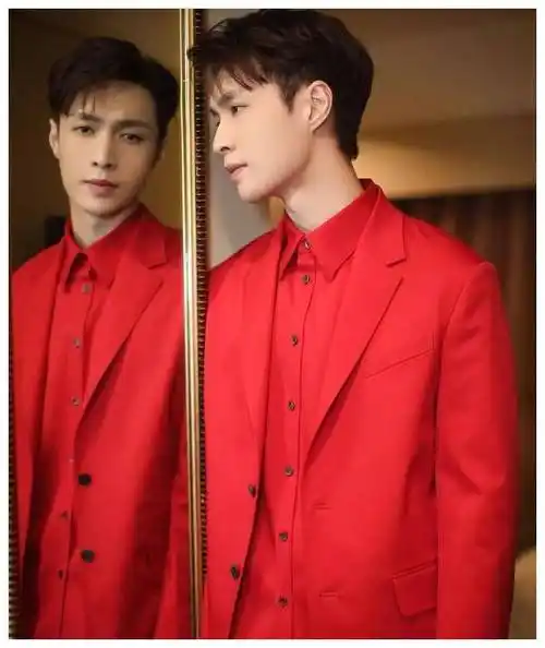 张艺兴和美国歌手 lauv 合作新单曲,引爆音乐界!_文化_融合_全球