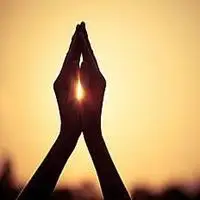 女生双手合十头像_微信头像图片大全