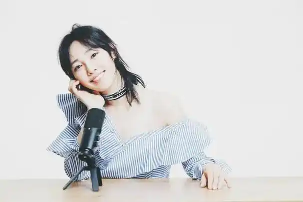 白百何再掀波澜新曝猛料胜过当年一指弹粉丝真是少见多怪