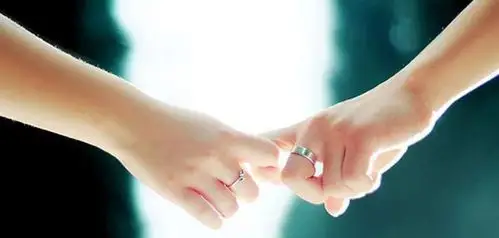 牵着你的手 一生一世不离不弃