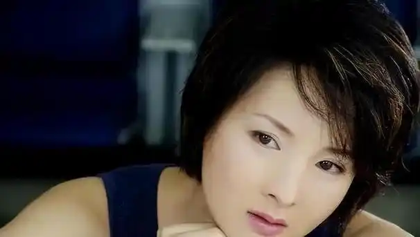 师小红:为了妻子当丁克,为照顾岳父岳母退圈,50岁终于老来得子