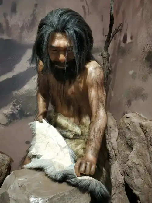 想和穿越来现代的北京猿人合个影吗