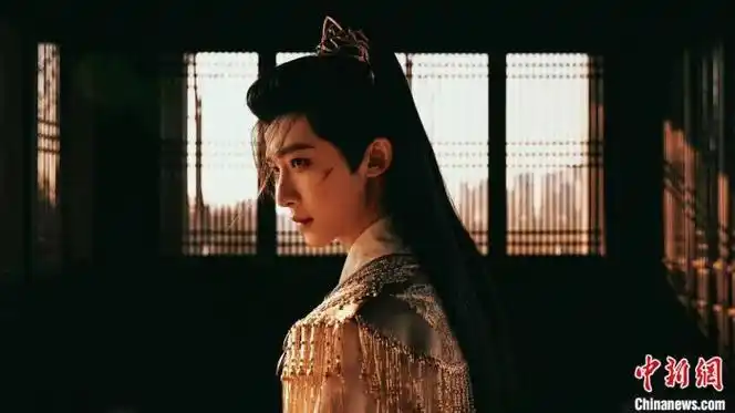 专访刘宇|年轻人,要"有疯就发"