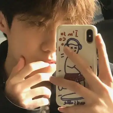 真人版头像男帅气不像网图的照片,男生头像图片