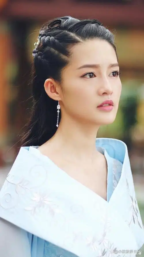 李沁古装合集眼神里的戏