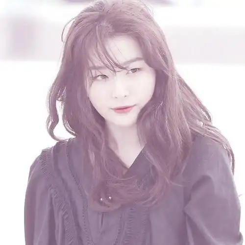 姜涩琪头像by沈灿阳