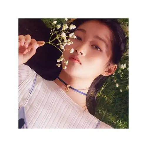 apmmonaco关晓彤明星同款金黄色项链女银镶晶钻锁骨链蜜蜂吊饰吊坠