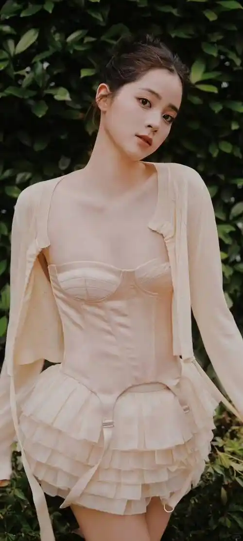 欧阳娜娜高清性感写真来啦