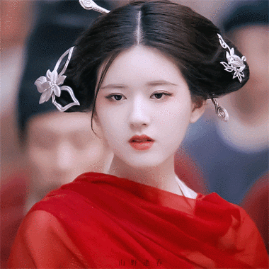 赵露思|陈芊芊 cr.山野逢春